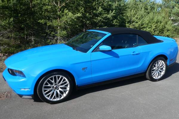 2010 Ford Mustang GT Cab